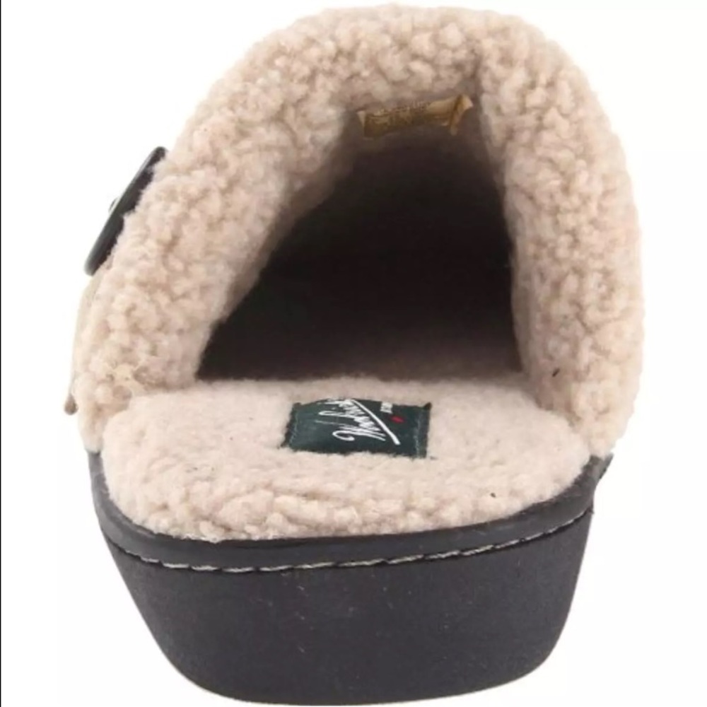 Woolrich Beige Microsuede Mule Slippers SZ 6! NEW! - Picture 3 of 7